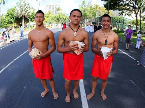 dating hawaiian guys